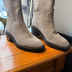 Stuart Weitzman Suede Ankle Boots Taupe Beige Block Heel 9.5 NWOT